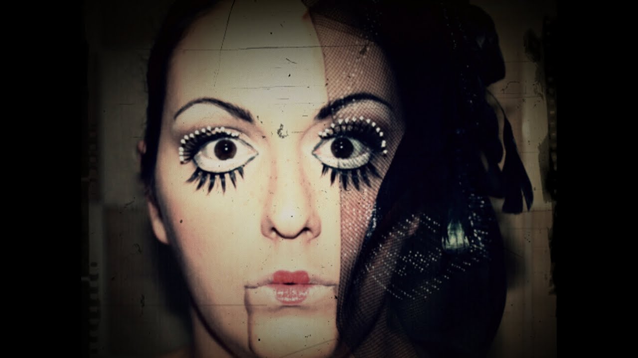 Cute Broken Doll Makeup Images