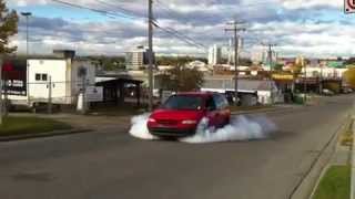Chrysler Voyager Turbo burnout - Wicked