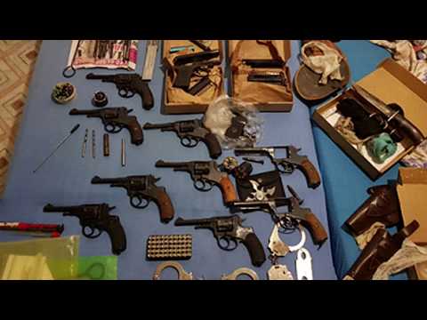 В Новосибирске сотрудниками полиции и ФСБ ликвидирована подпольная оружейная мастерская В Новосибирске сотрудниками полиции и ФСБ ликвидирована подпольная оружейная мастерская