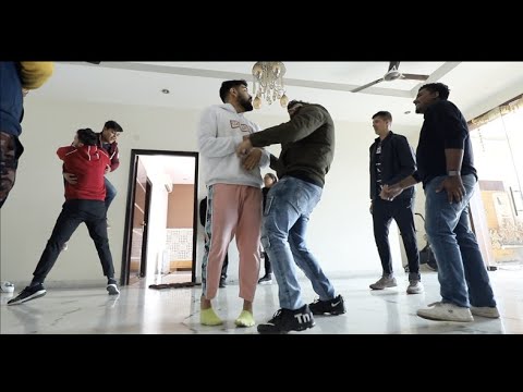 Fighting on Wedding Dance 😡 | Funny Punjabi Wedding Dance