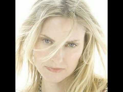 Aimee Mann - Wise Up - YouTube