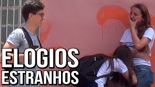 ELOGIOS ESTRANHOS