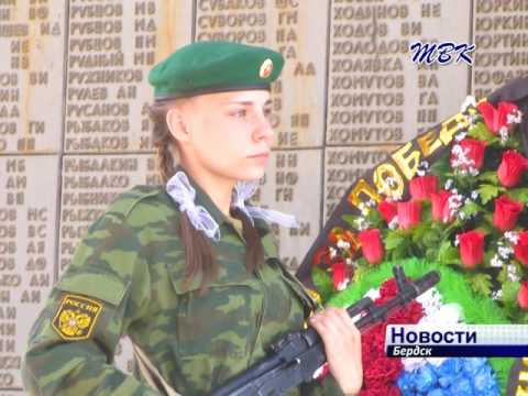 Накануне Дня России учащиеся Бердска несут «Вахту памяти» на Мемориале Славы