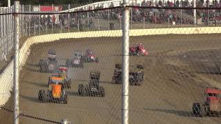 T.Q. Midget roll at Ruapuna Speedway