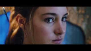 DIVERGENT - First look.