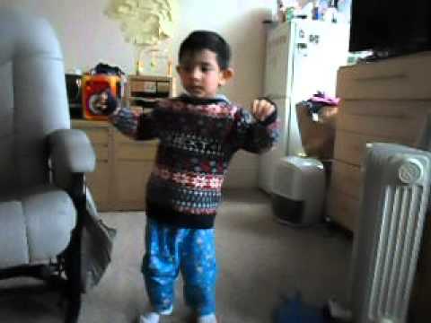 Autism. 2 1/2 year old boy. Non verbal. Autistic behavior. - YouTube