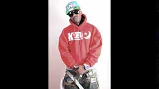 Cashout Clete ft Armstrong and Killa Creepa - Look at me go (Mp3 Download)