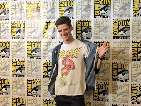 ⚡ The Flash Cast | Funny Moments & SDCC 2016 ⚡