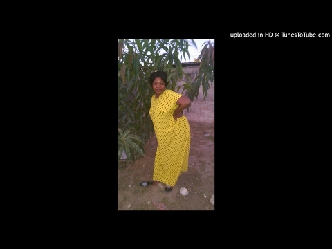 Download Ngongoti aliyekuja na watu wa promotion Kijiwenongwa alivyoishia kupigwa jiwe na kidondoka chini