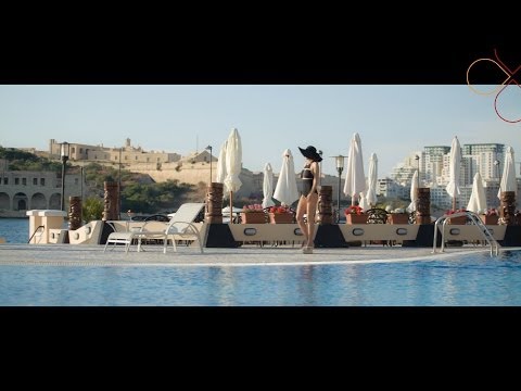 Cristina Spatar feat. Don Baxter - Mai aproape