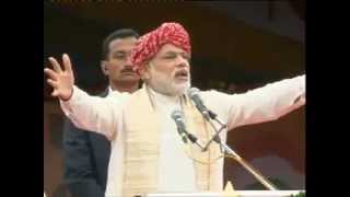 Shri Narendra Modi at the 67th Independence Day Flag Hoisting Programme in Bhuj