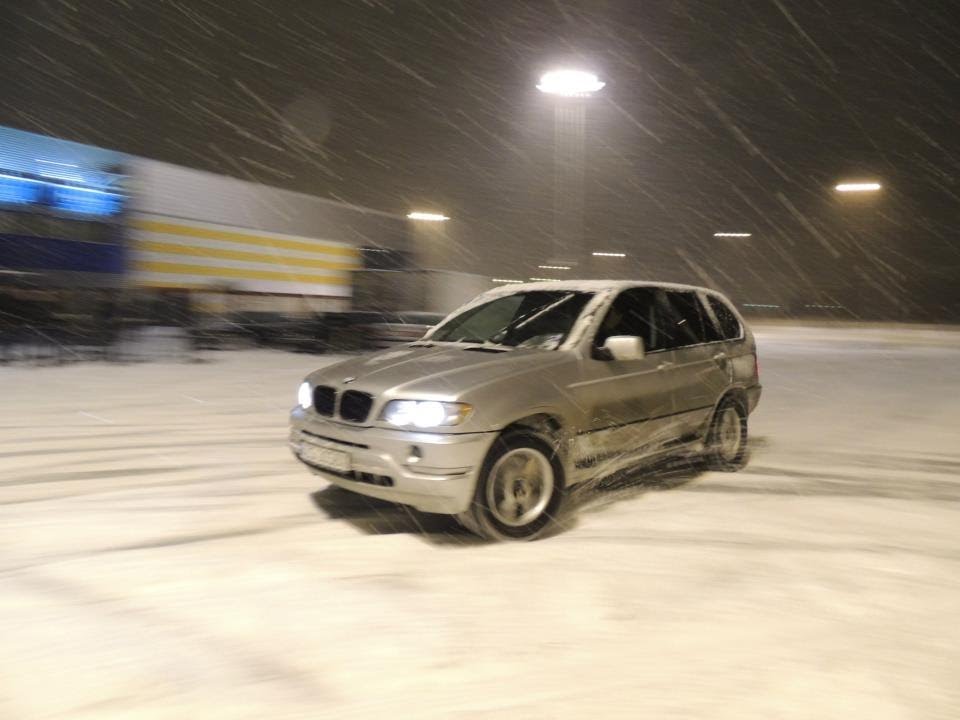 Saillupus X5 e53 4.4i V8 no mufflers exhaust SNOW FUN BMW Klub Szczecin