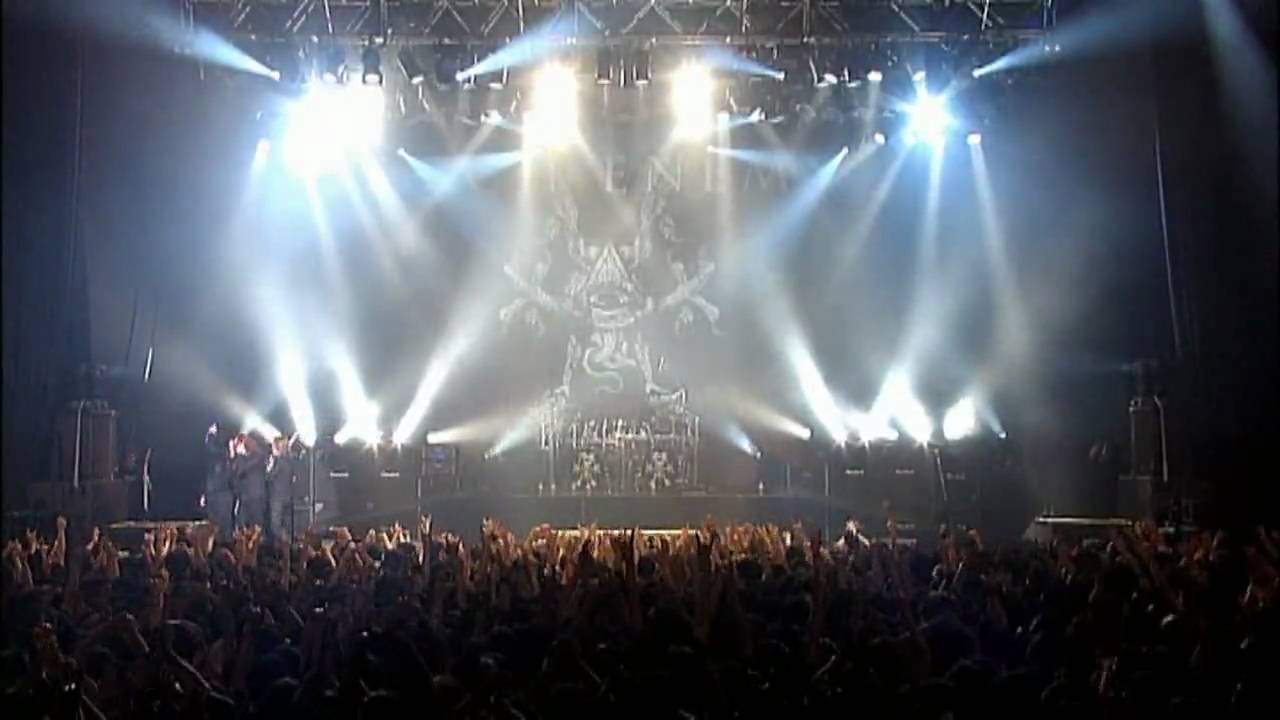 Arch Enemy - Tyrants Of The Rising Sun - Live In Japan at