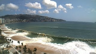 Mar de fondo en Acapulco Guerrero 26 de abril 2014 16:03. (con Audio)