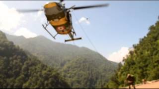 Paratroops slithering in Uttarakhand for rescue operations