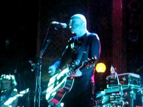 Smashing Pumpkins - Owata - YouTube