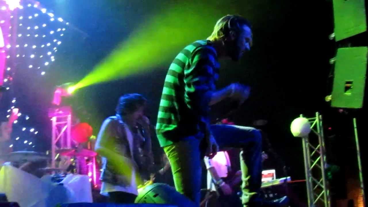 Breathe Carolina- Billie Jean cover live (Summit Music Hall 12-15-12 ...