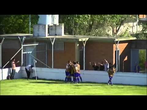 Gol de Ctral. Ballester 1 - J.J. Urquiza 0