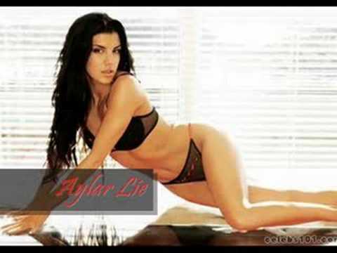 Beverly d angelo nude scenes