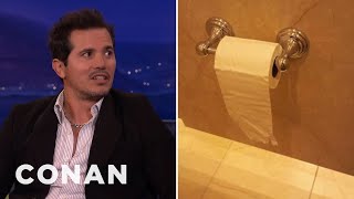 John Leguizamo Tweeted A Pic Of White House Toilet Paper