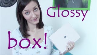 Sierpniowy GlossyBox i -50% dla jednego z Was!