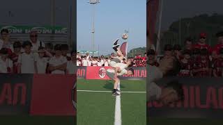 Fast foot crew at the Milan Cup 🤹? | #Shorts