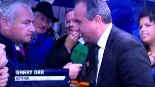 Punter Wipes face with a 50 at Galway Races, what recession