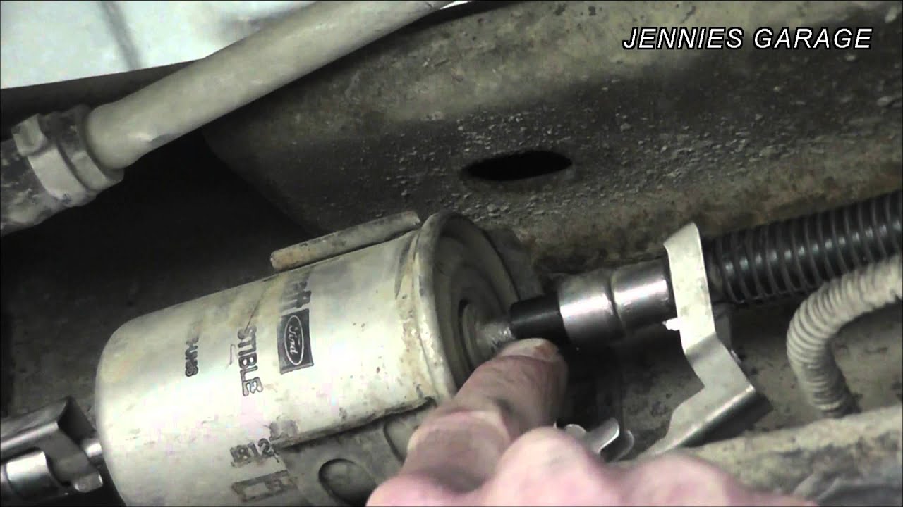 1999 Ford mustang fuel filter removal