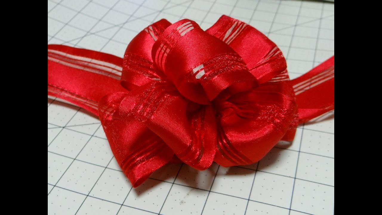 Easy Bow Using Wire-Edge Ribbon Instructional - YouTube