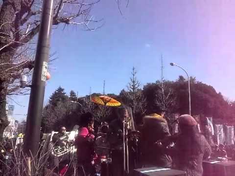 Victor Jara against nuclear power in Japan