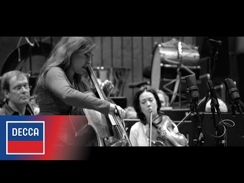 Alisa Weilerstein - Elgar Cello Concerto (conducted by Daniel Barenboim)