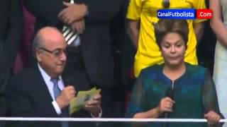 Dilma sendo vaiada - Copa das confederações 2013