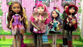 Minha coleçao de Ever After High por Julia