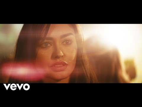 MATRIX & FUTUREBOUND - Don't Look Back ft. Tanya Lacey
