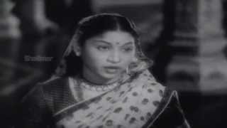 Chandraharam  NTR  Sriranjan Love Scene  NTR, Sriranjani, Savitri