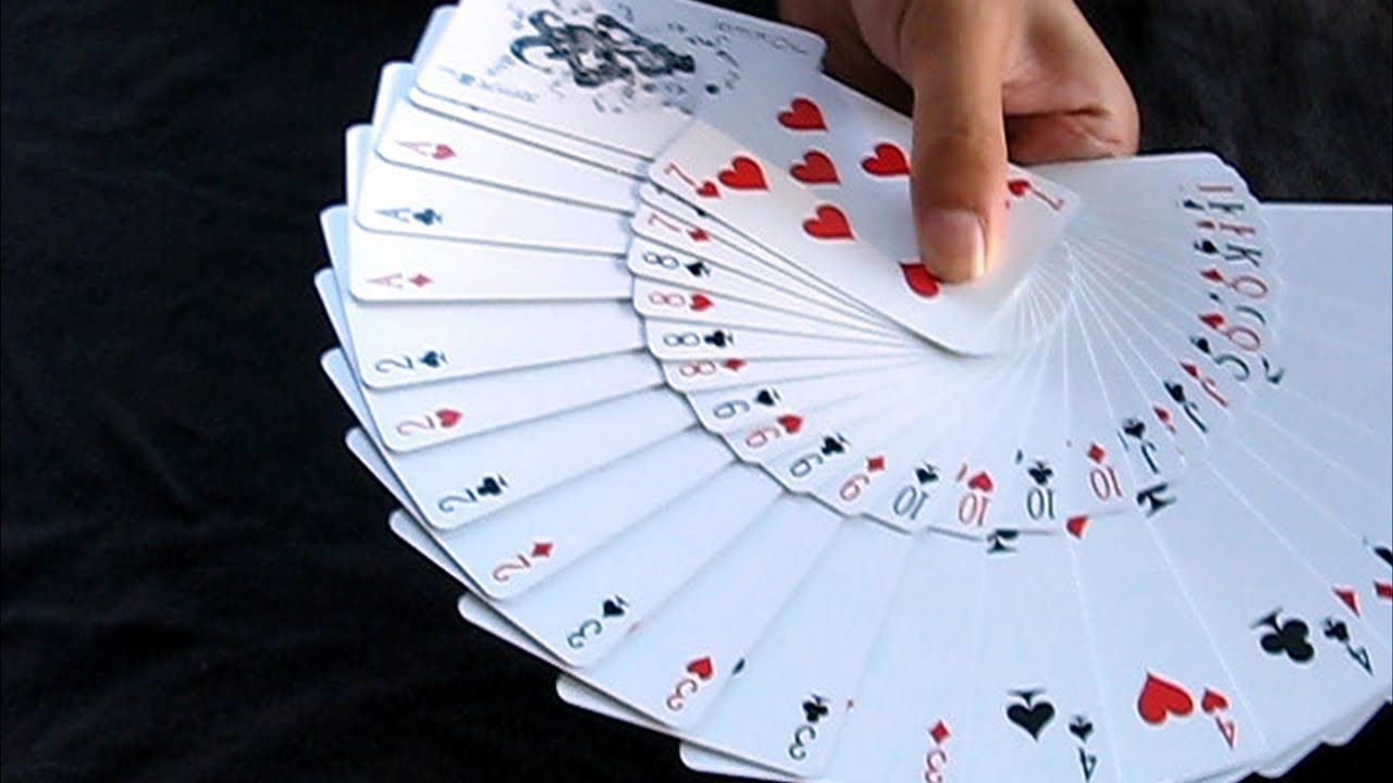 Best Playing Cards Deck for Cardistry - YouTube
