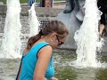 Девчёнки -в фонтане ~Крещатик ~Fountain in Kiev/25.07`11/