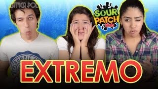 Un vaso de gomitas EXTREMAS y JUGO DE LIMON | Sour patch challenge | Warheads challenge