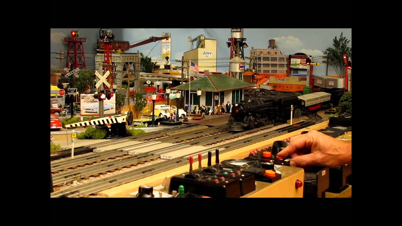 Lionel Toy Trains 027 Postwar - YouTube