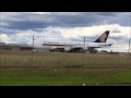 SINGAPORE CARGO TAKE OFF MELB AIRPORT