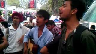 Indian Idol 6 (Delhi Auditions): Group performance at Waiting Stands- 31-03-2012