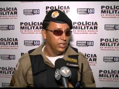 Suspeito de roubo pula em rio para se esconder da PM