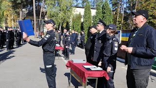 Першокурсники Сумської філії ХНУВС склали Присягу та отримали поліцейські жетони