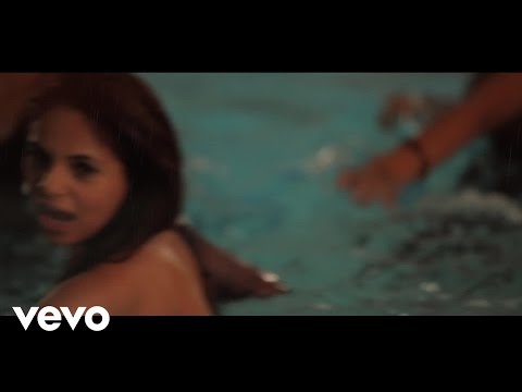 Mrinali - Dancing In The Rain