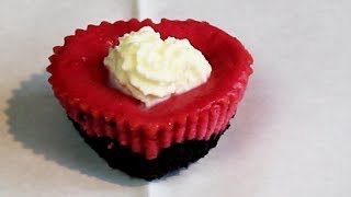 RED VELVET CHEESESCAKE MUFFINS | Muttertag