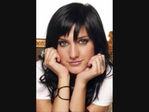 Ashlee Simpson - Nothing New [live mp3] - YouTube