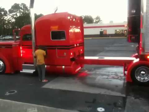 2001 Peterbilt 379, ultra sleeper, limited edition,stainles - YouTube