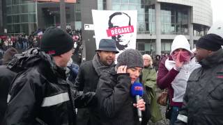 Une journaliste BFM se fait virer de la manif Jour de Colère - 26/01/2014