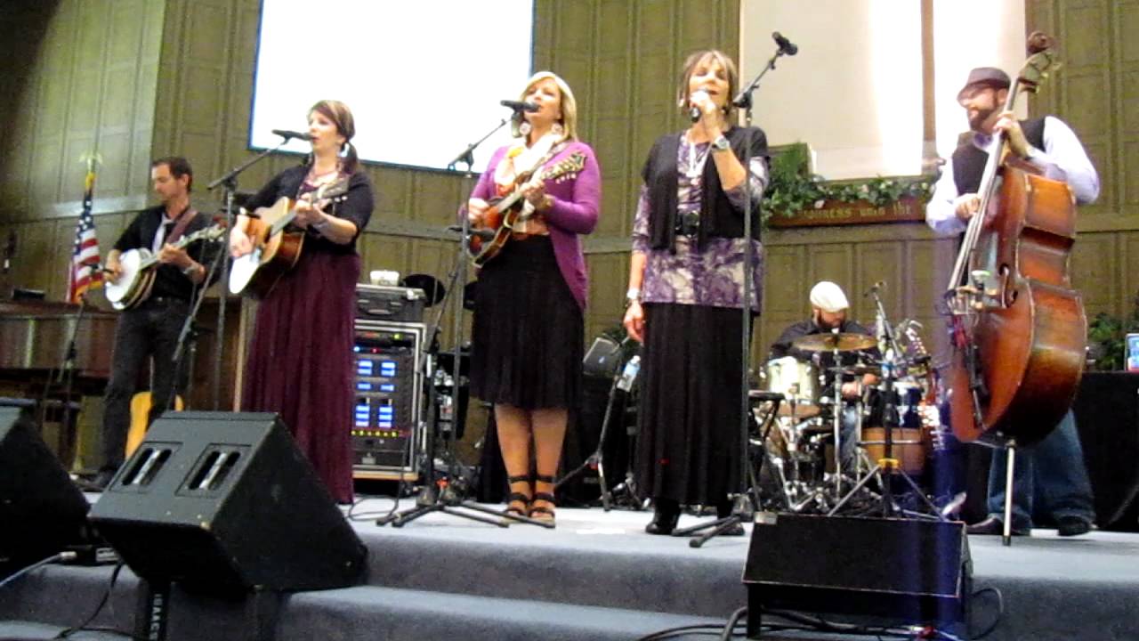 The Isaacs - Bluegrass Gospel Medley - Youtube