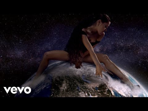 Ariana Grande - God is a Woman